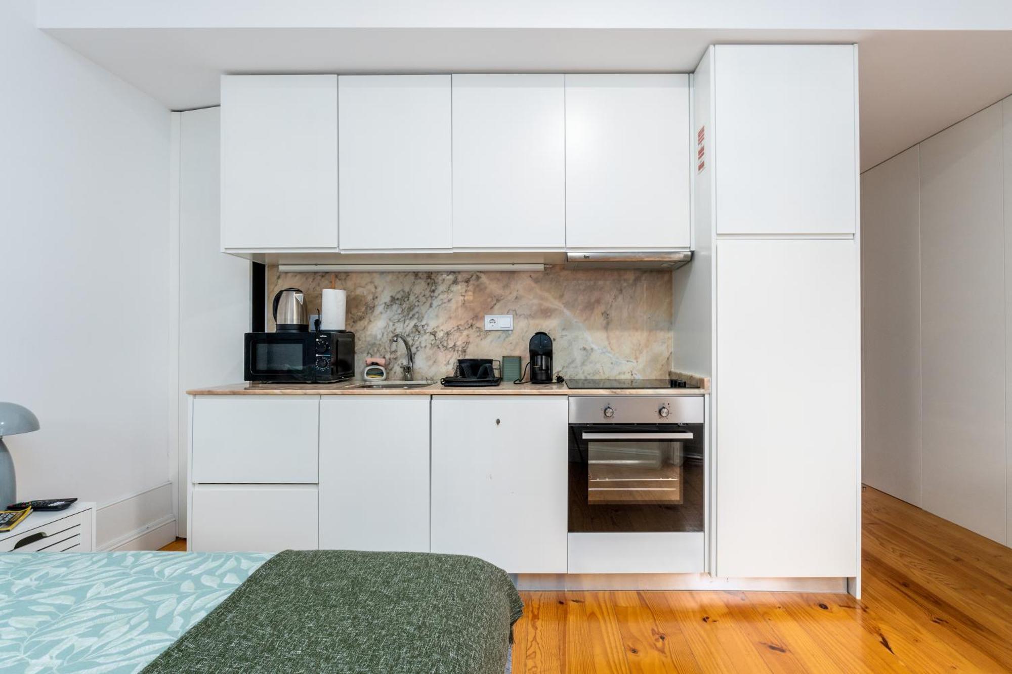 A Window To - Premium At Clerigos Tower *