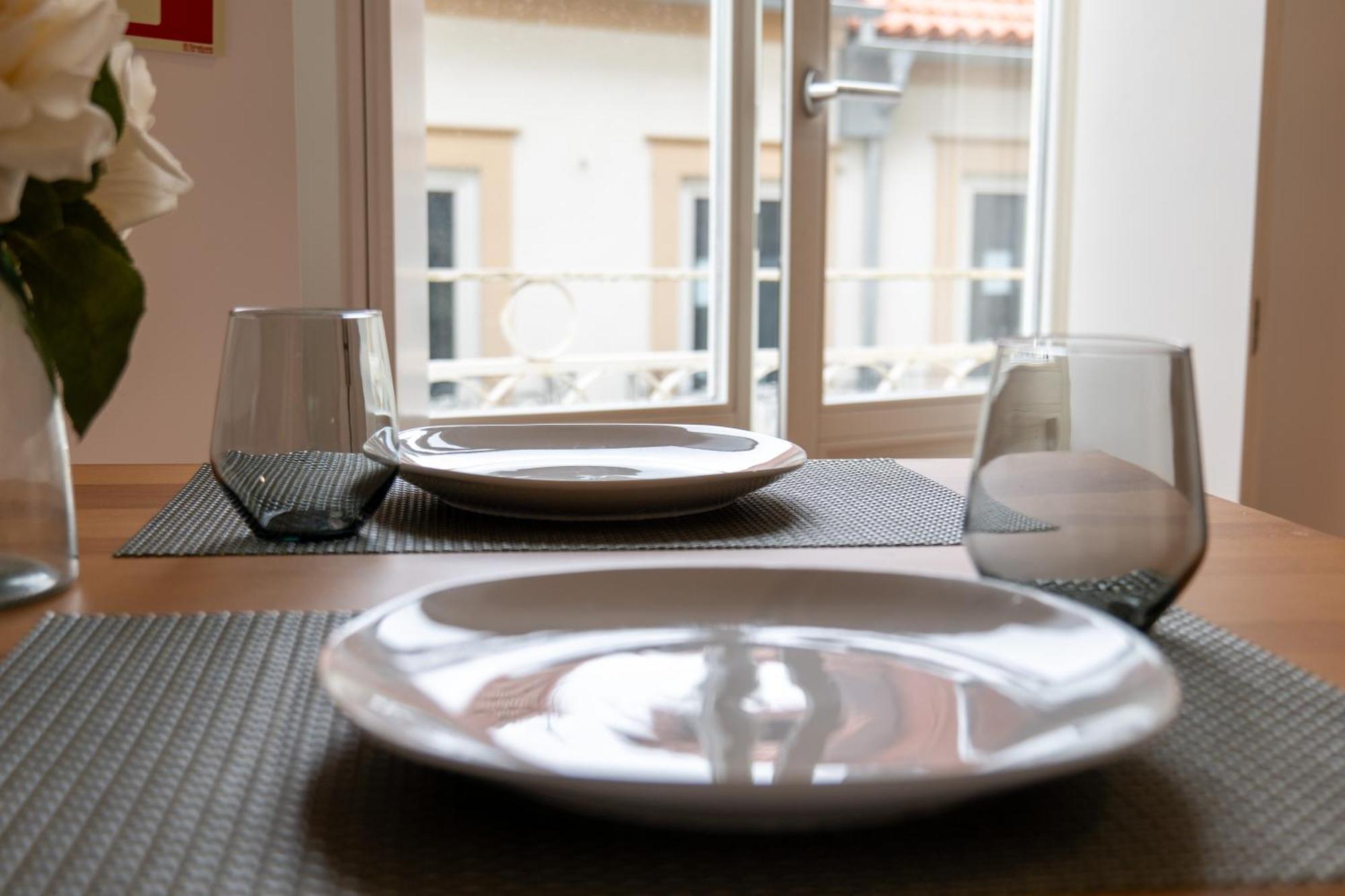 A Window To - Premium At Clerigos Tower Apartamento Porto